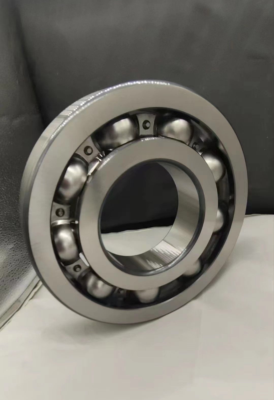 Ball Bearing with Deep Groove